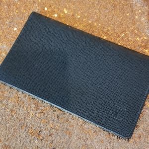 Authentic Louis Vuitton Green Taiga Organizer